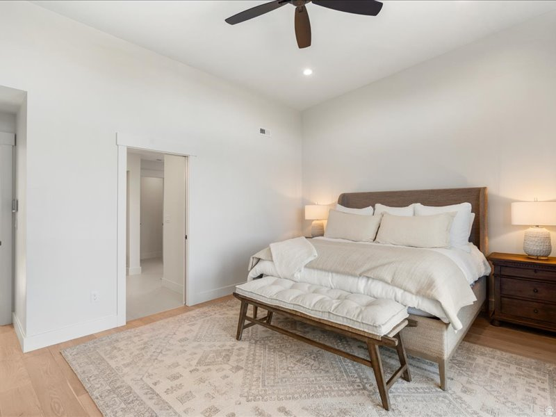 ESCAPES AT EDGEWATER - Residential