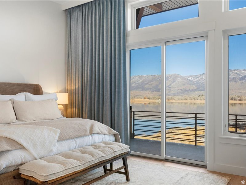 ESCAPES AT EDGEWATER - Residential