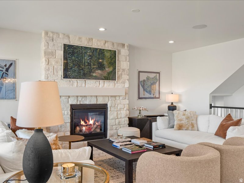 ESCAPES AT EDGEWATER - Residential