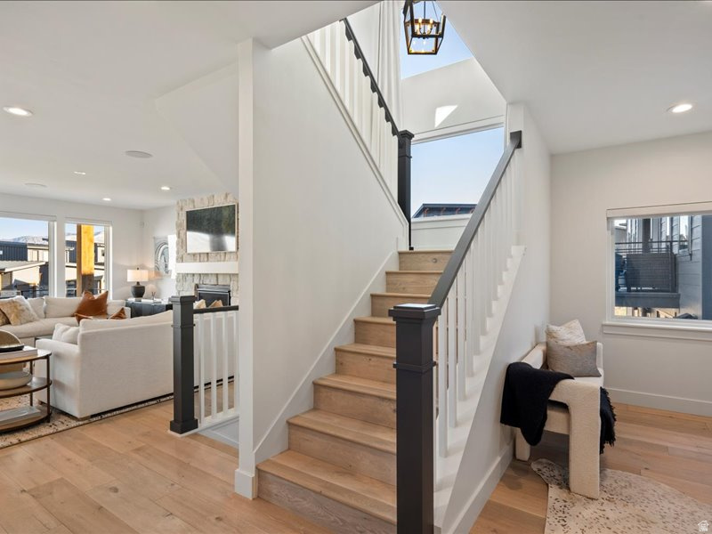 ESCAPES AT EDGEWATER - Residential