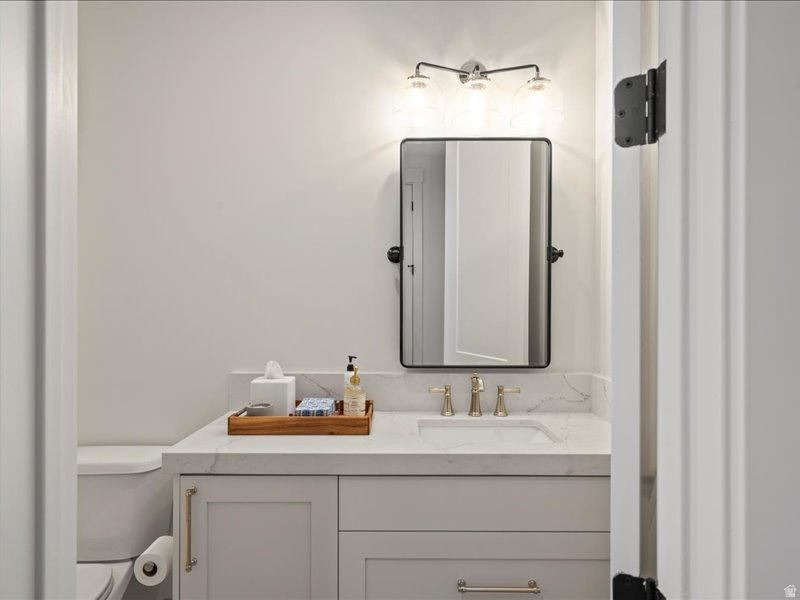 ESCAPES AT EDGEWATER - Residential