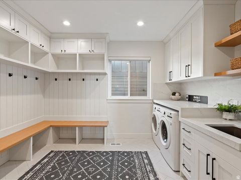 Tiny photo for 746 S 6300 E, Huntsville, UT 84317 (MLS # 2128585)