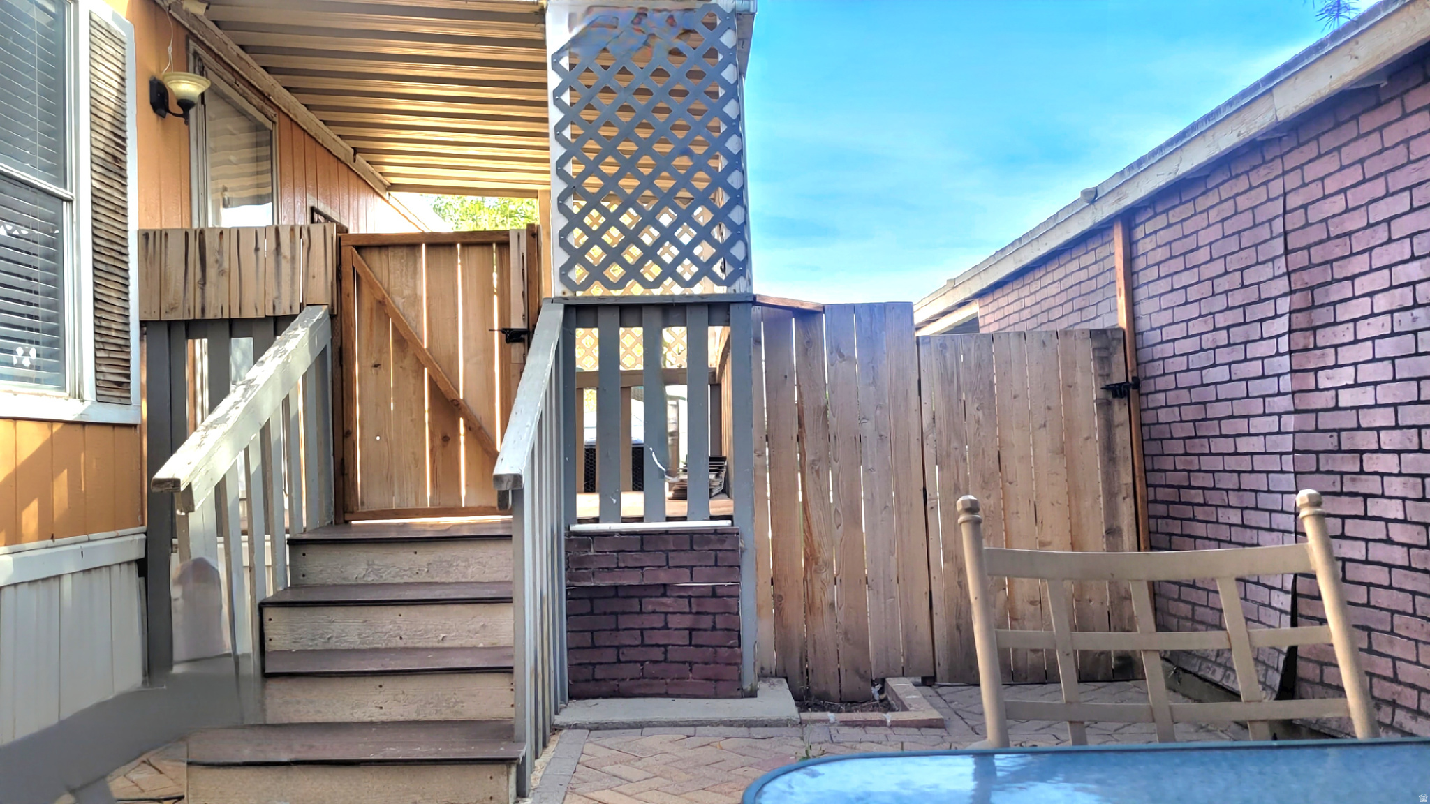 SOUTH SPRINGVILLE TERRACE - Residential