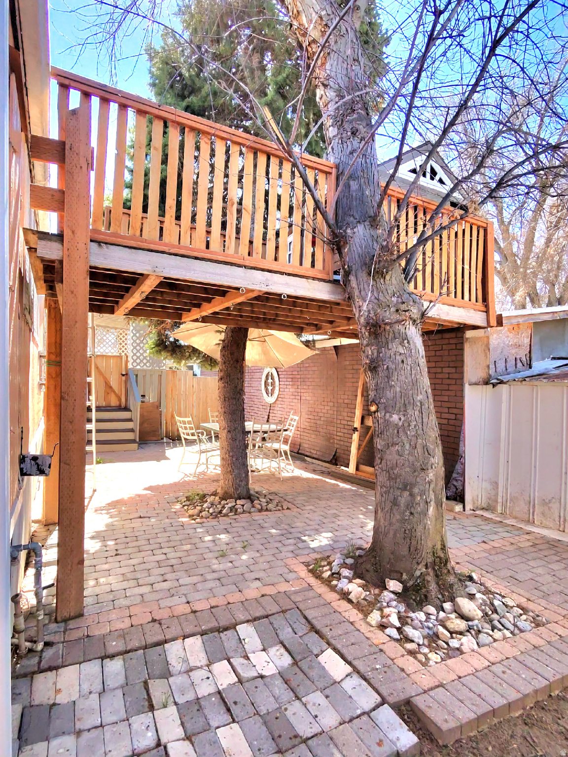 SOUTH SPRINGVILLE TERRACE - Residential