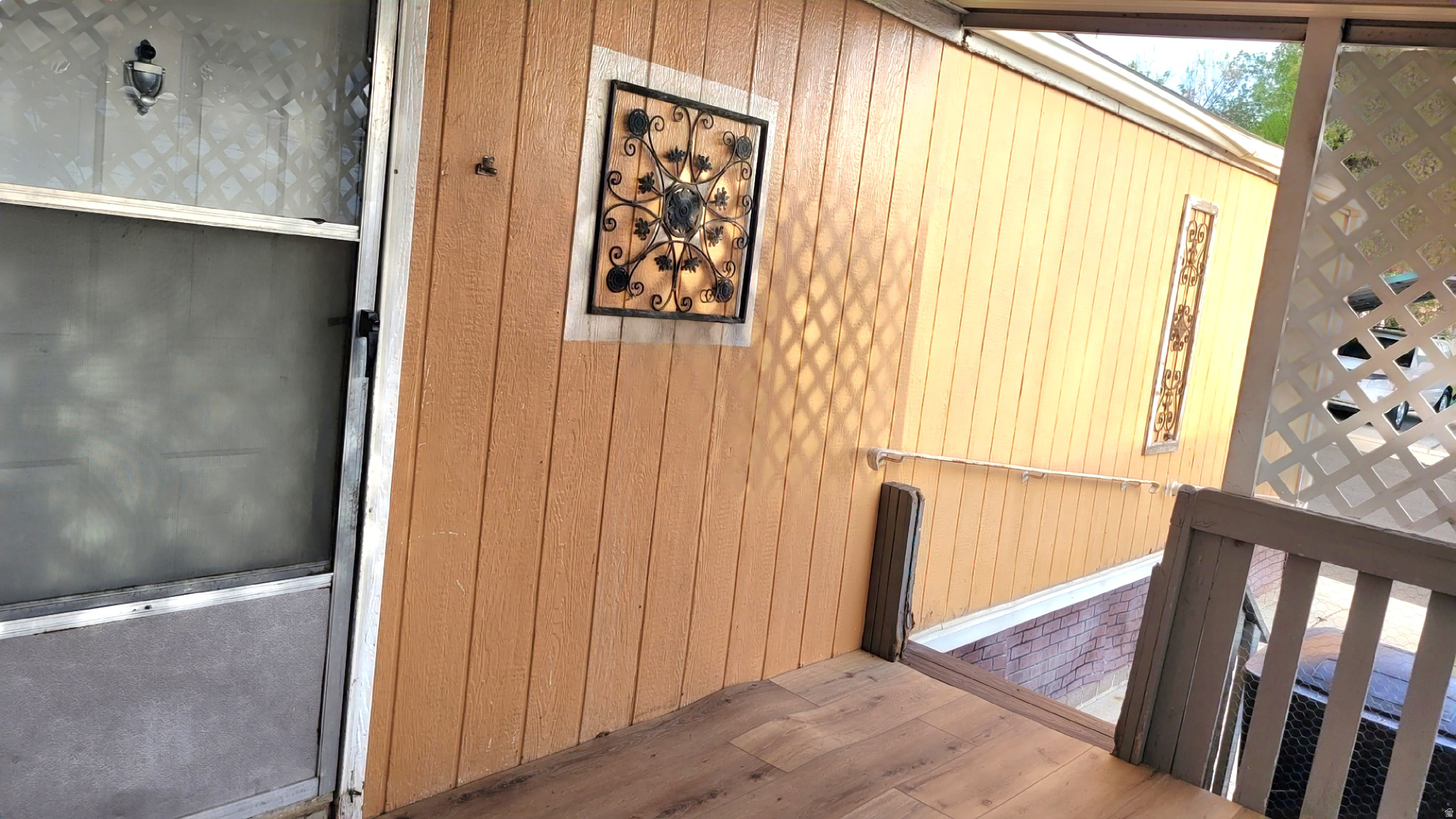 SOUTH SPRINGVILLE TERRACE - Residential