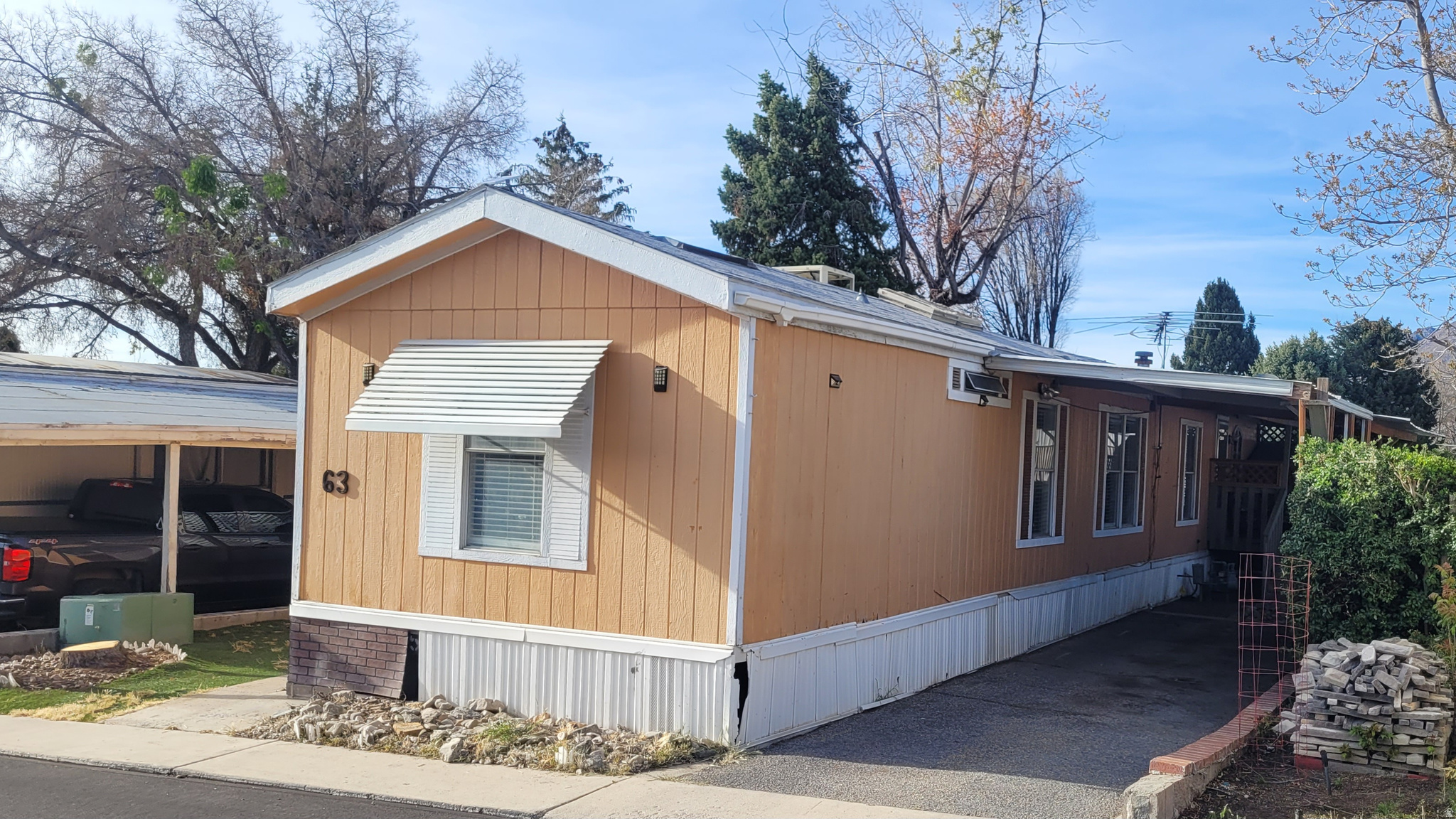 SOUTH SPRINGVILLE TERRACE - Residential