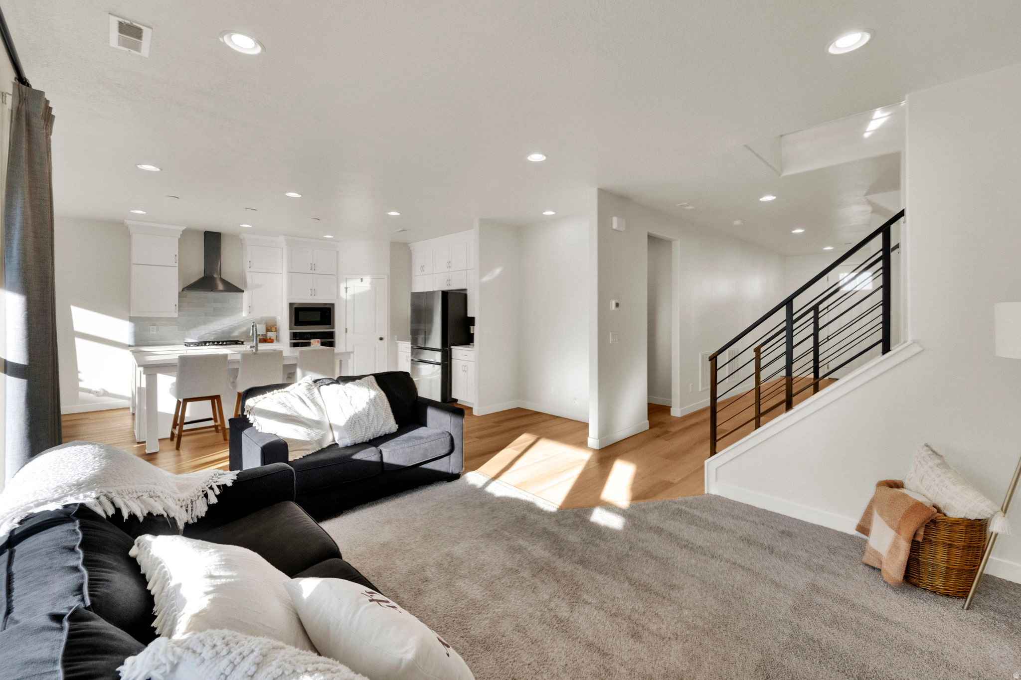 SHORELINE - Residential