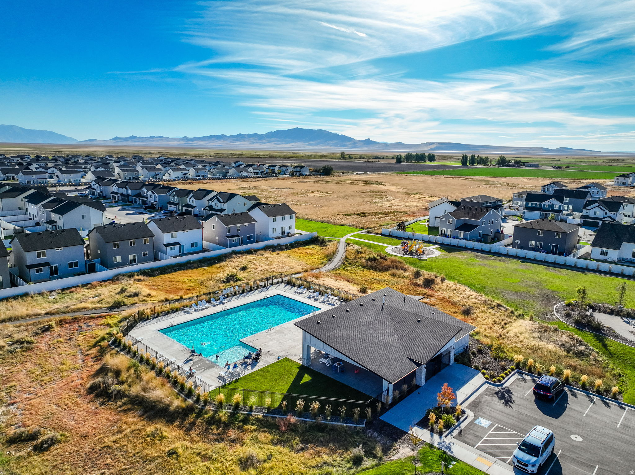 SHORELINE - Residential