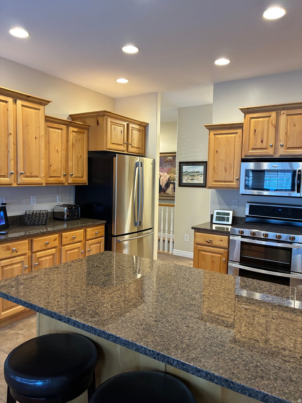 Photo of 695 S CLEARWATER DR E, Layton, UT 84041 (MLS # 2181000)