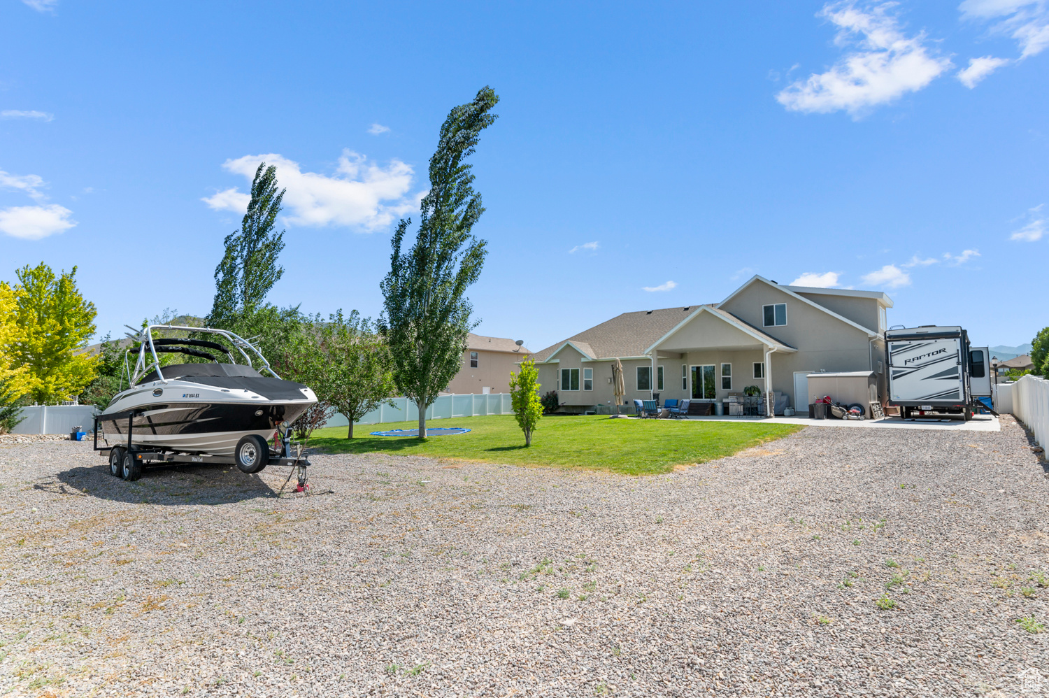 HAMILTON FARMS - Residential