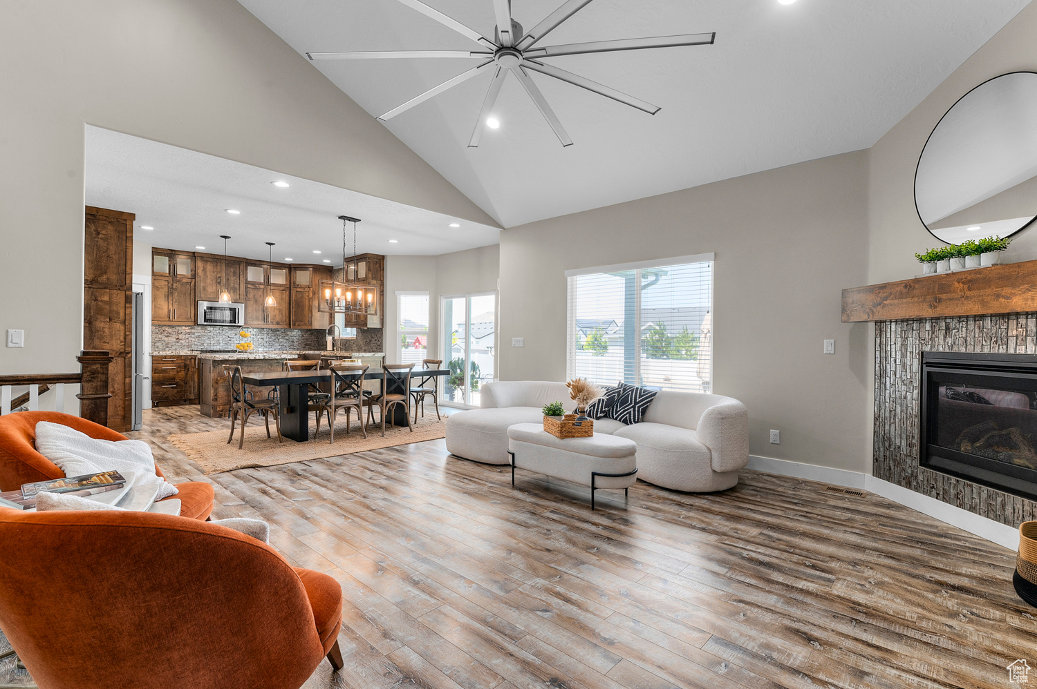 HAMILTON FARMS - Residential