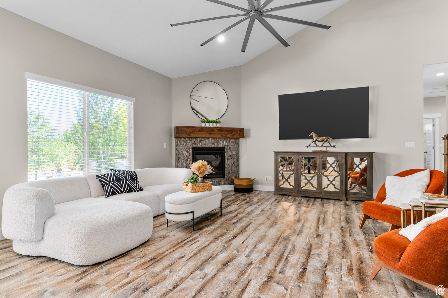 HAMILTON FARMS - Residential