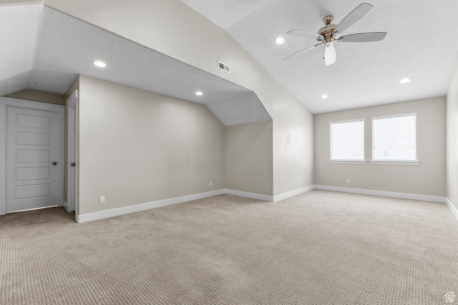 HAMILTON FARMS - Residential