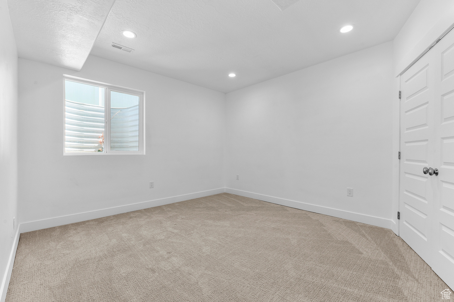 HAMILTON FARMS - Residential