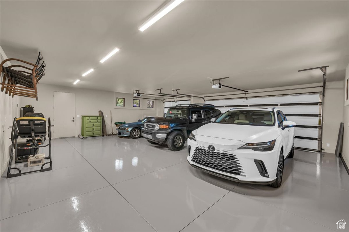 KACHINA SPRINGS EAST - Residential