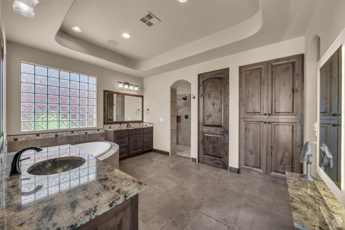 KACHINA SPRINGS EAST - Residential