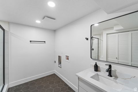 Tiny photo for 6552 S 2520 E, Cottonwood Heights, UT 84121 (MLS # 2115283)