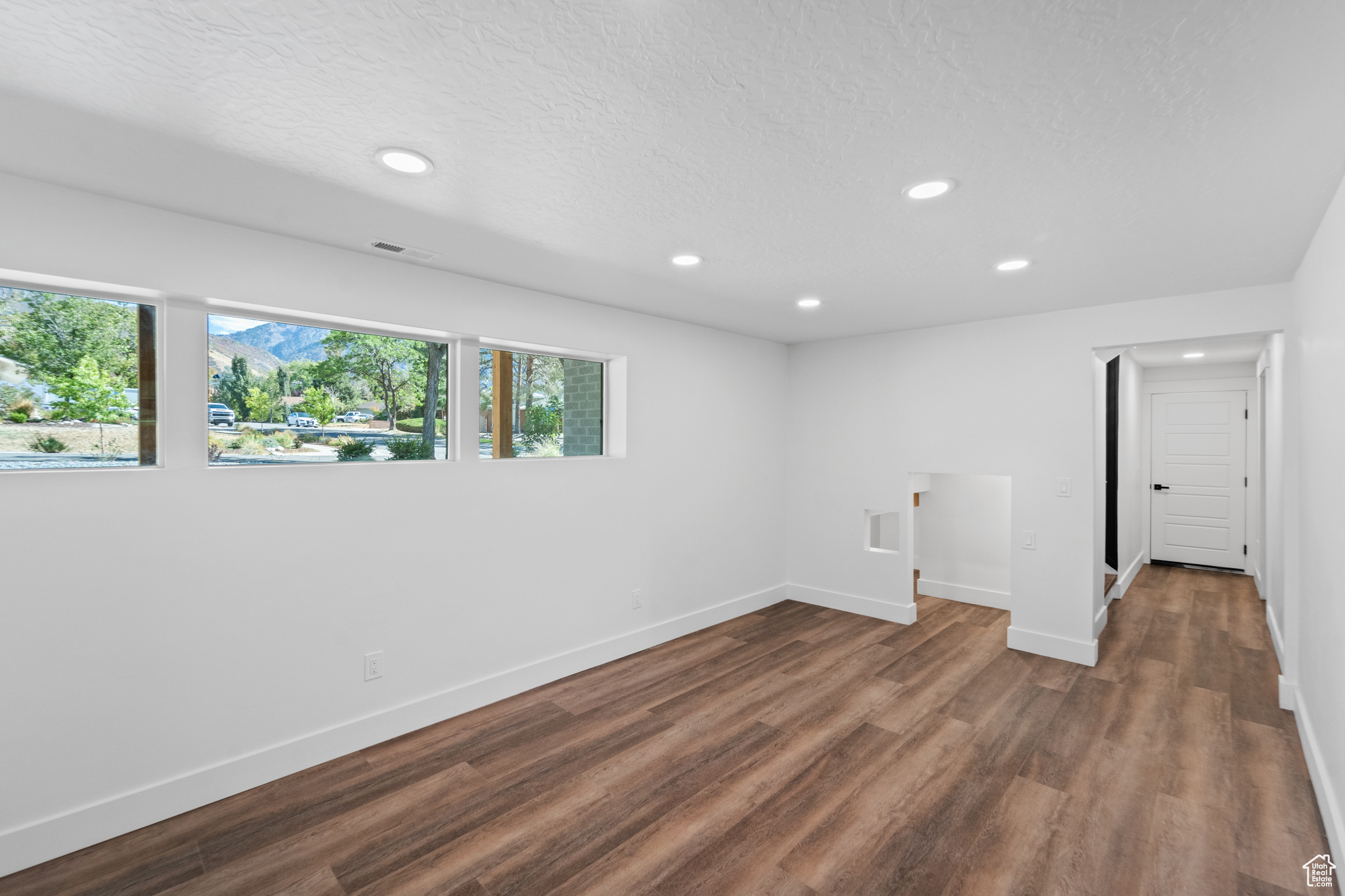 NEWTOPIA ACRES SUB - Residential