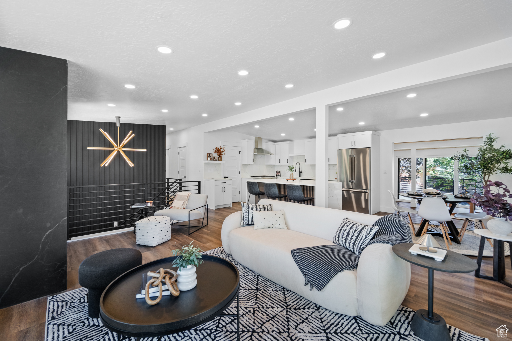 NEWTOPIA ACRES SUB - Residential