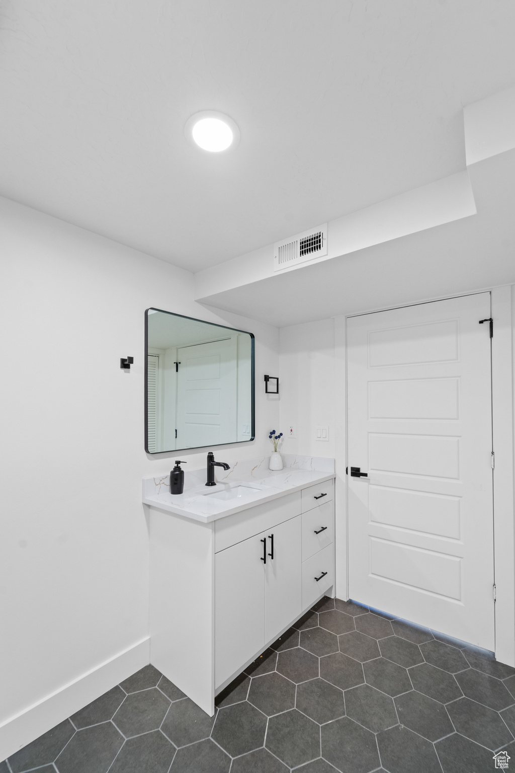 NEWTOPIA ACRES SUB - Residential