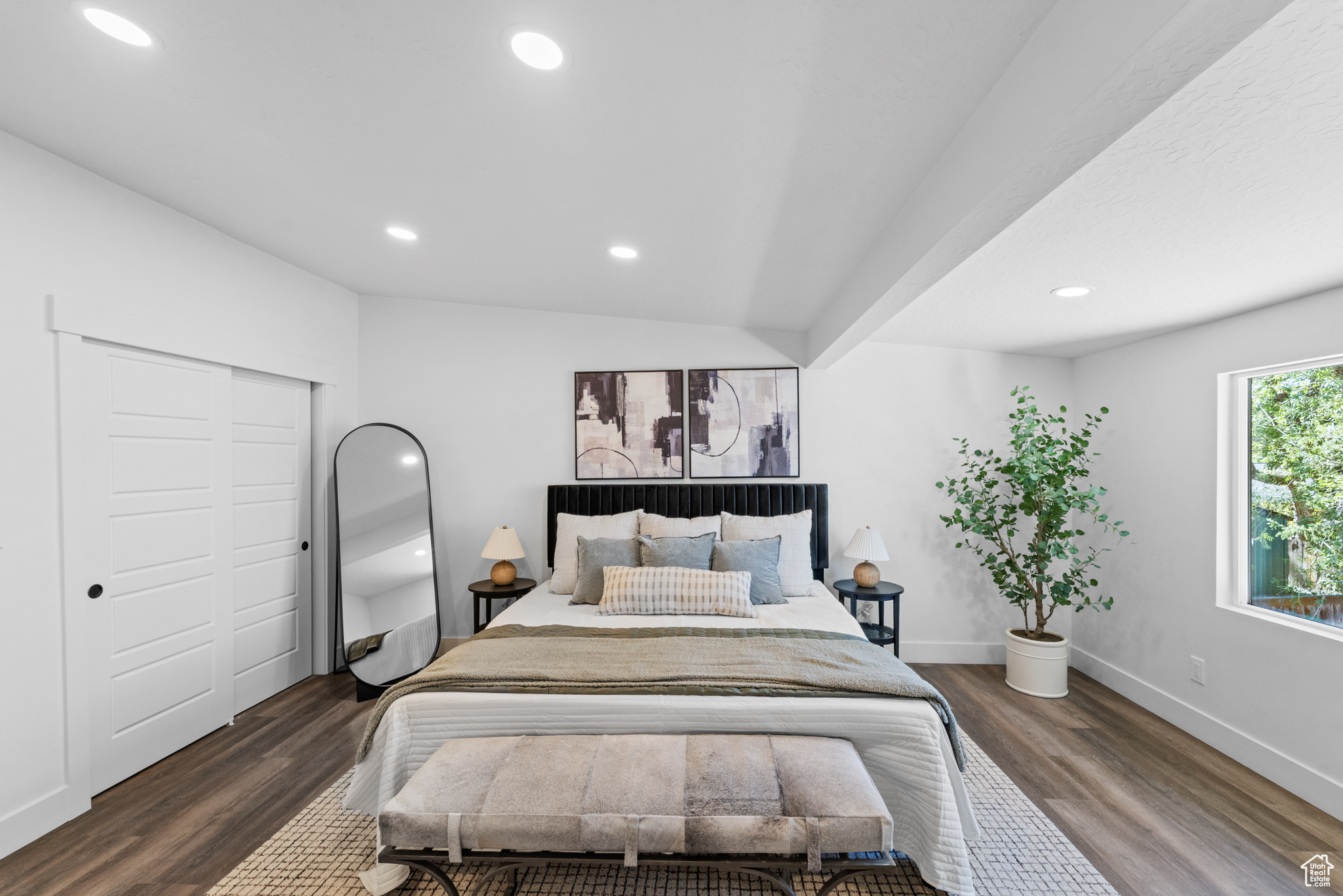 NEWTOPIA ACRES SUB - Residential