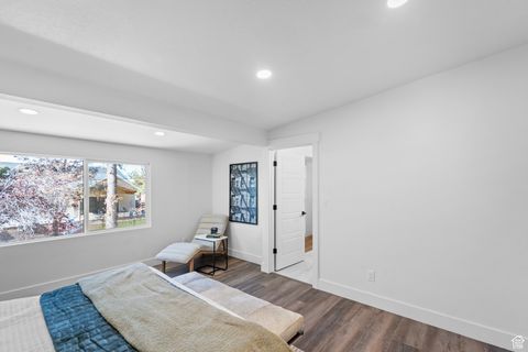 Tiny photo for 6552 S 2520 E, Cottonwood Heights, UT 84121 (MLS # 2115283)