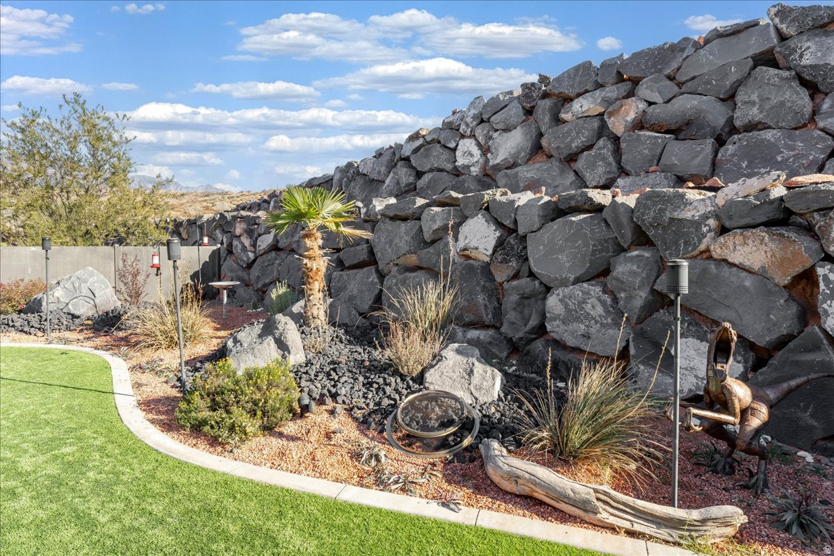 VILLAS AT GREEN SPRING PH 1 - Residential