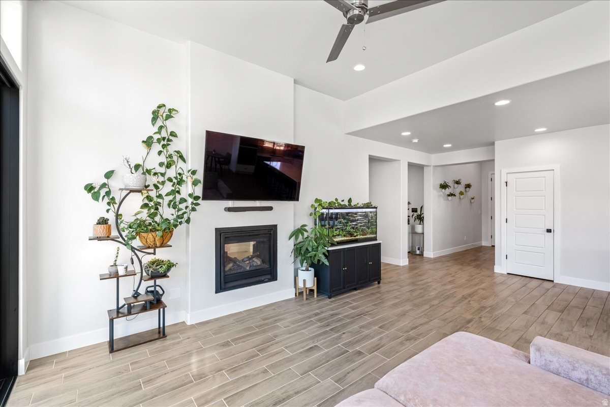 VILLAS AT GREEN SPRING PH 1 - Residential