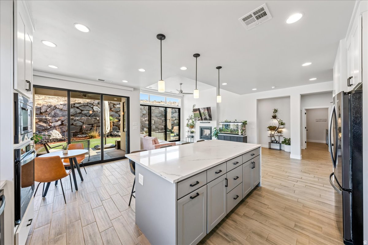 VILLAS AT GREEN SPRING PH 1 - Residential