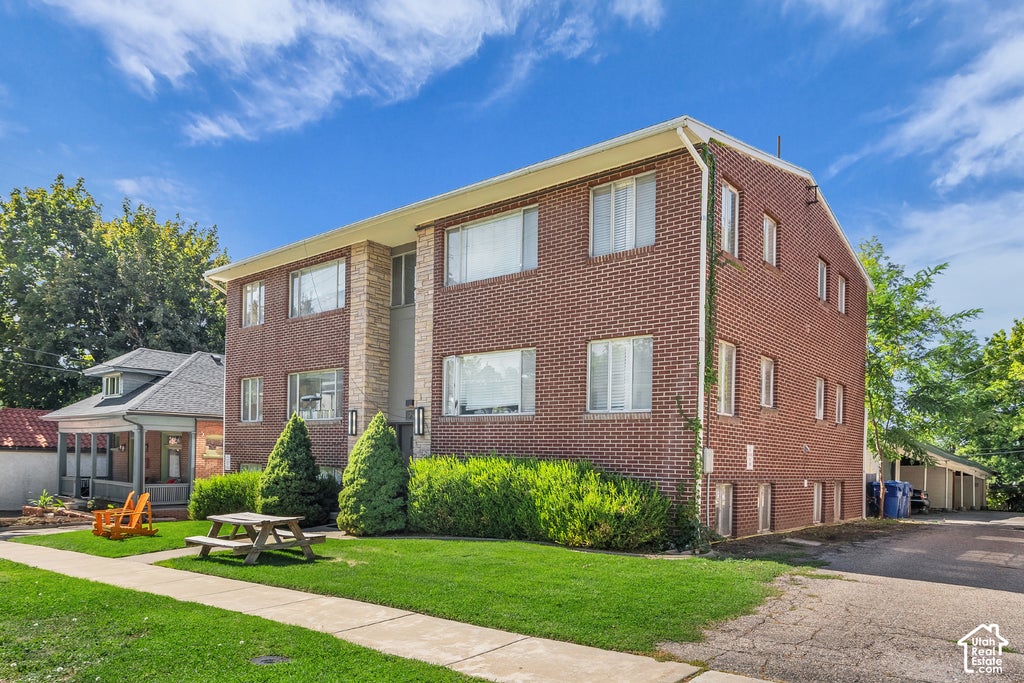 Photo of 35 O ST, Salt Lake City, UT 84103 (MLS # 2188158)