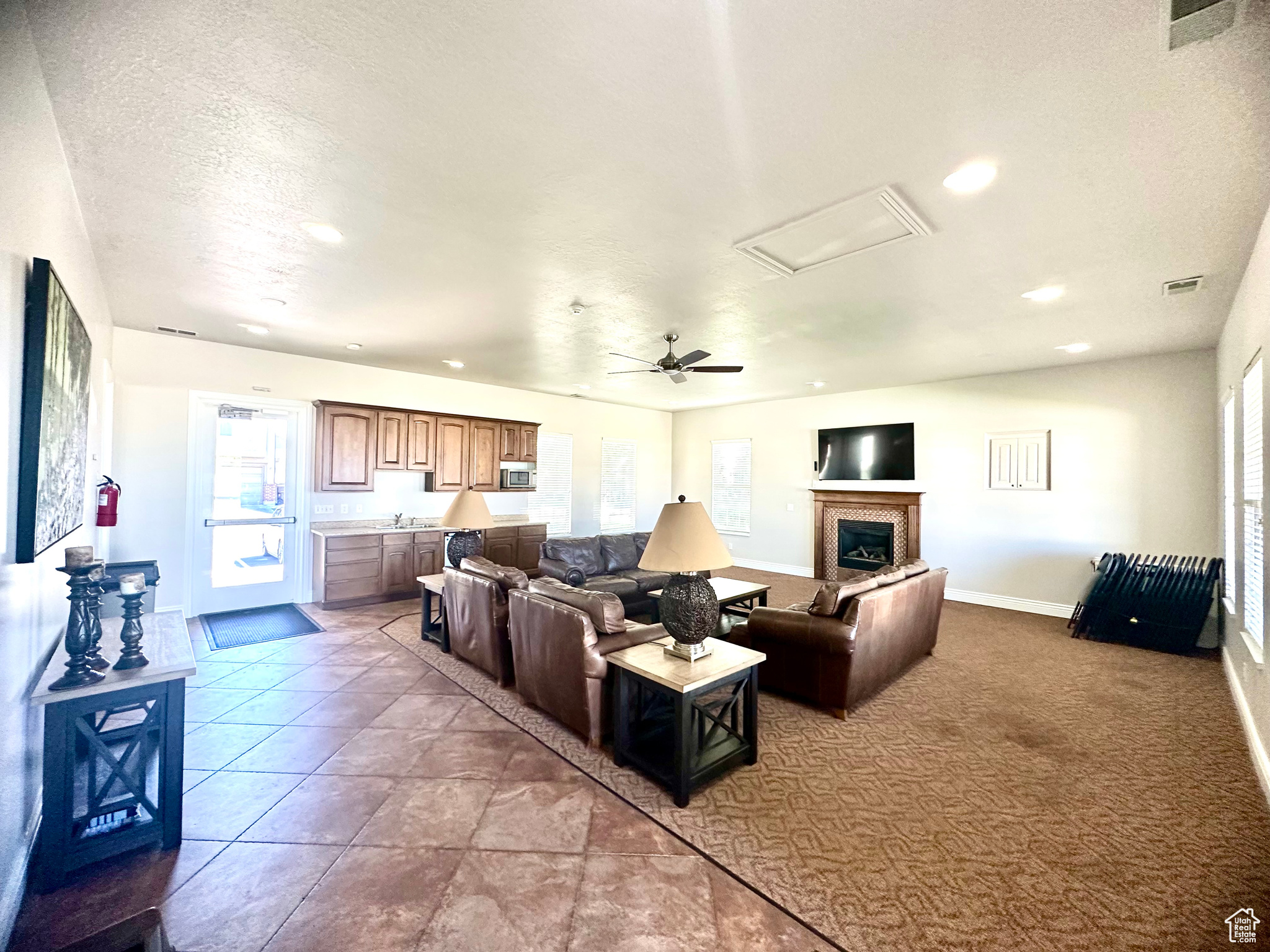 COVENTRY AT FOXBORO - Residential