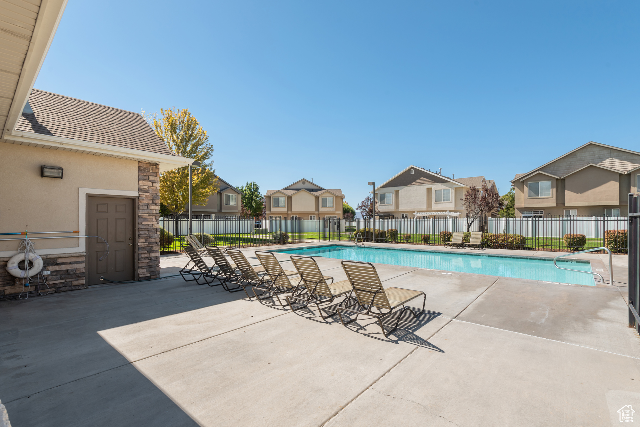 COVENTRY AT FOXBORO - Residential
