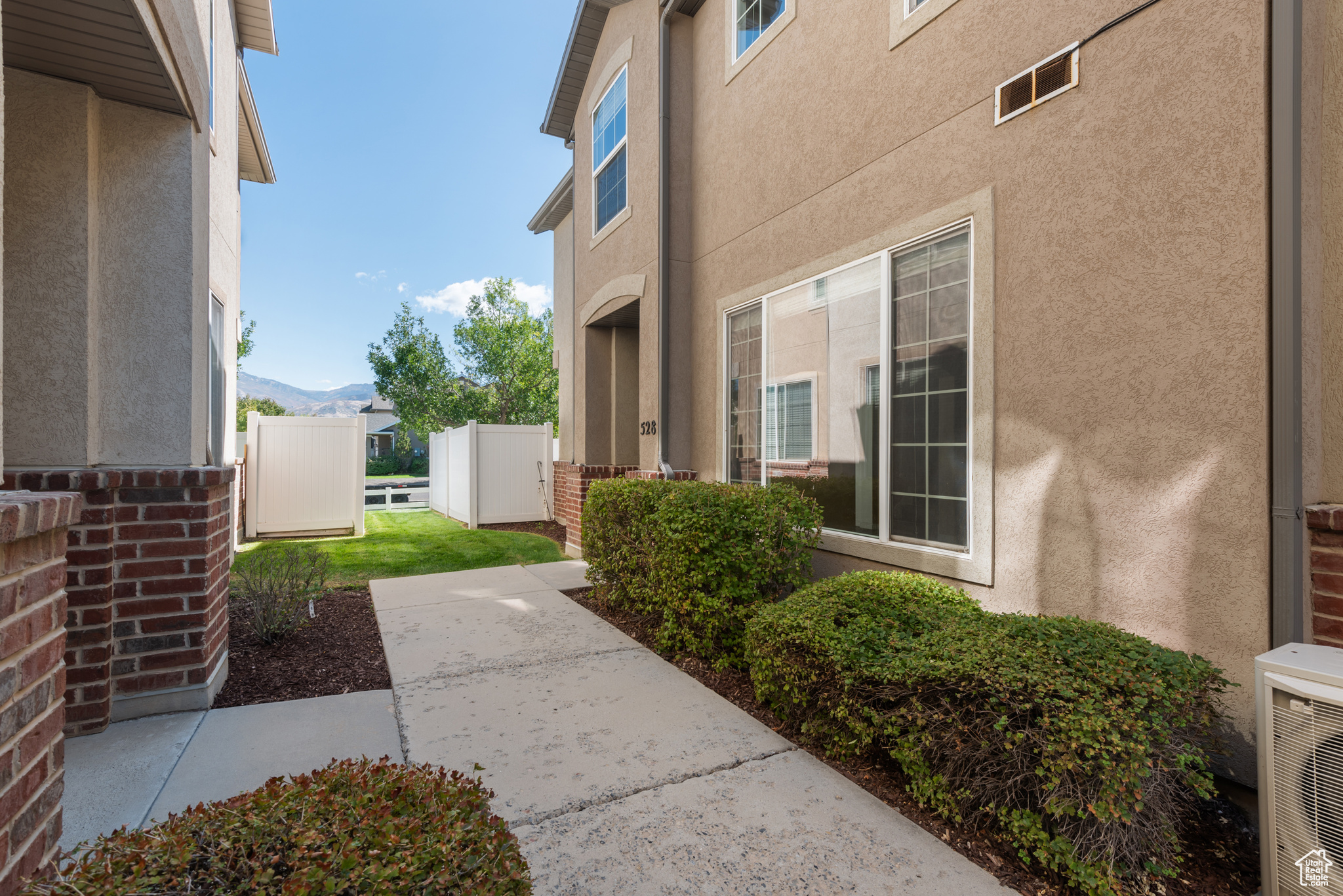 COVENTRY AT FOXBORO - Residential