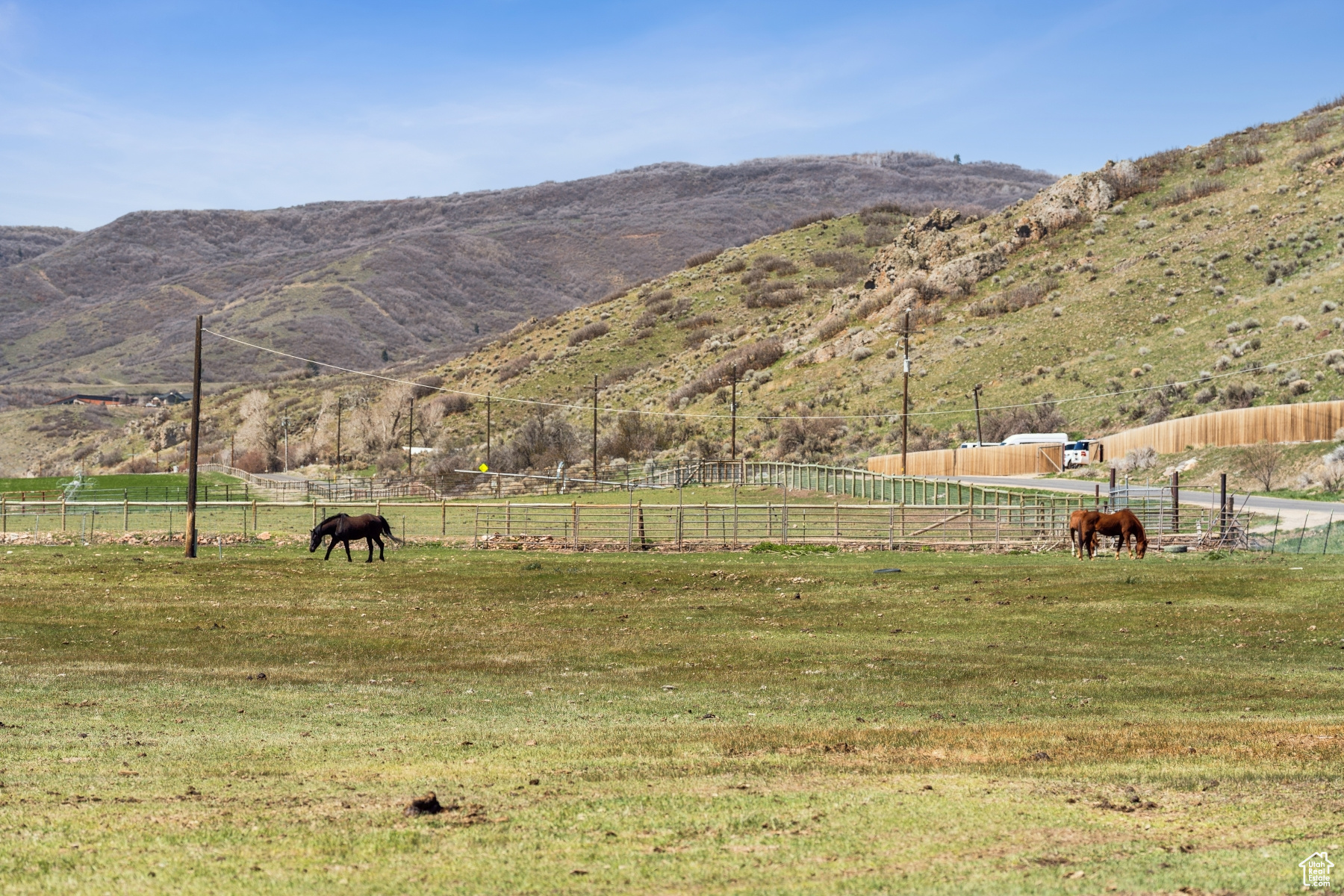NORTH SUMMIT - Residential