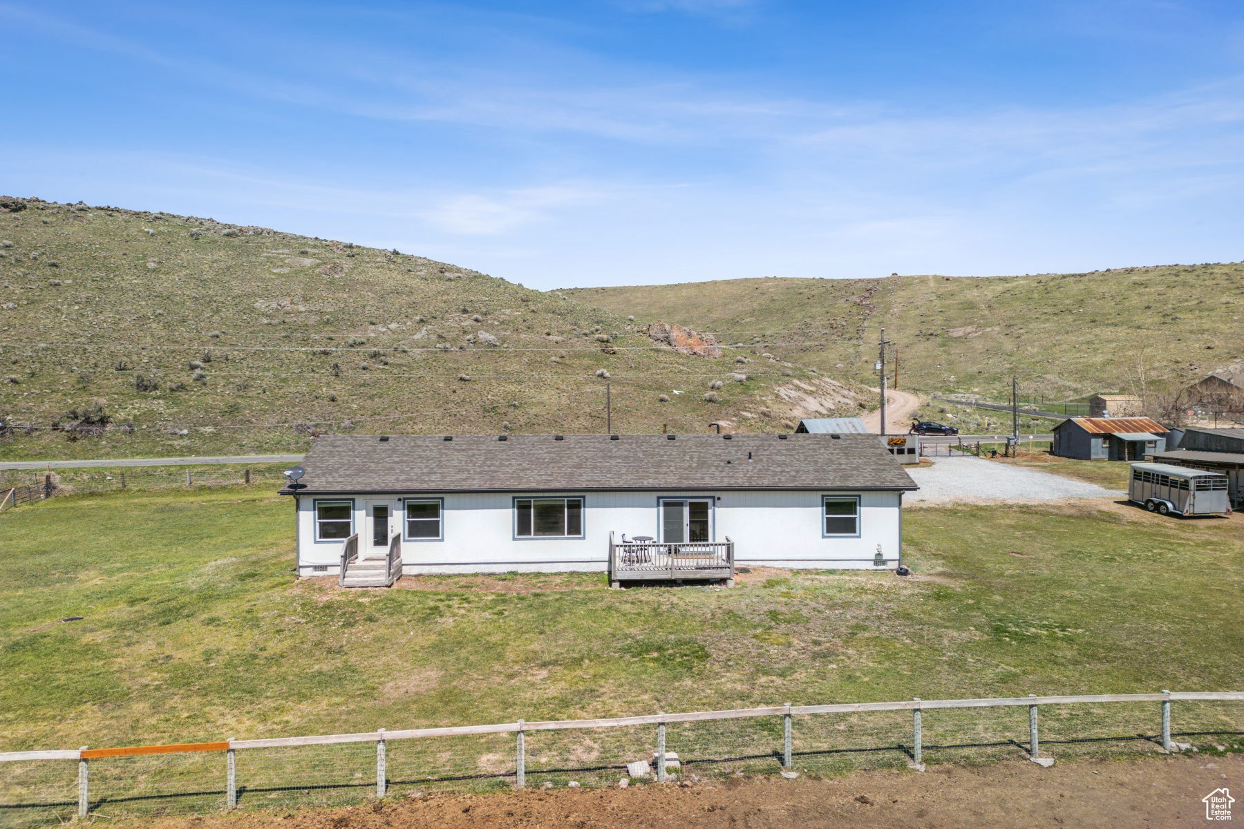 NORTH SUMMIT - Residential