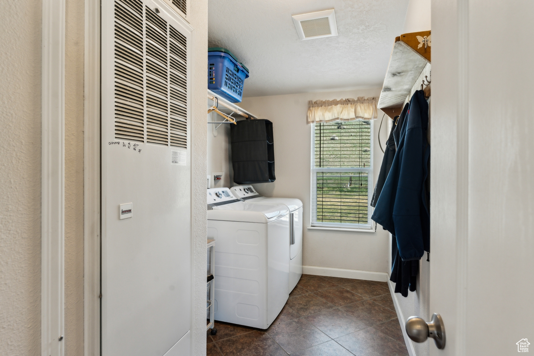 NORTH SUMMIT - Residential