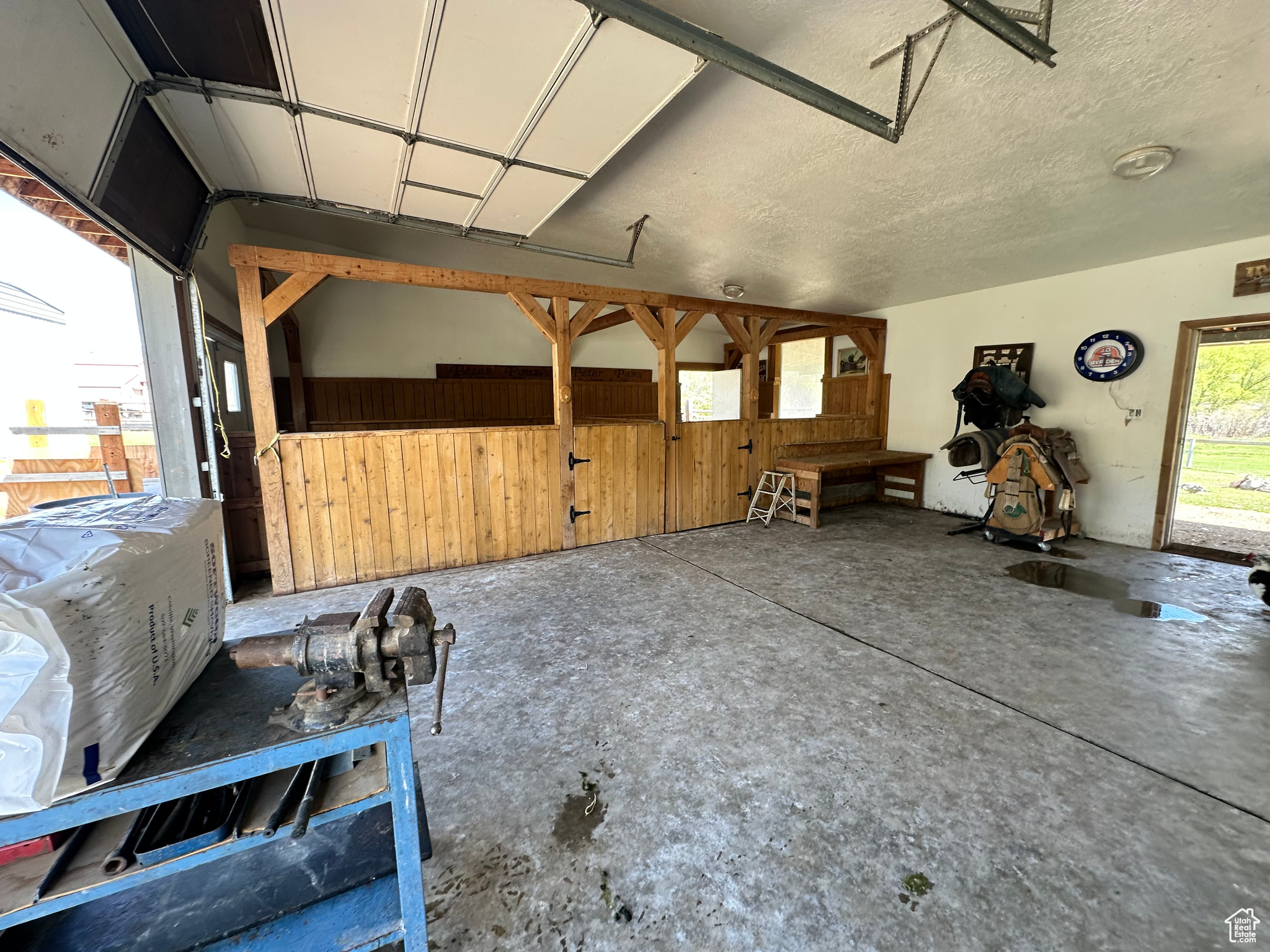 NORTH SUMMIT - Residential