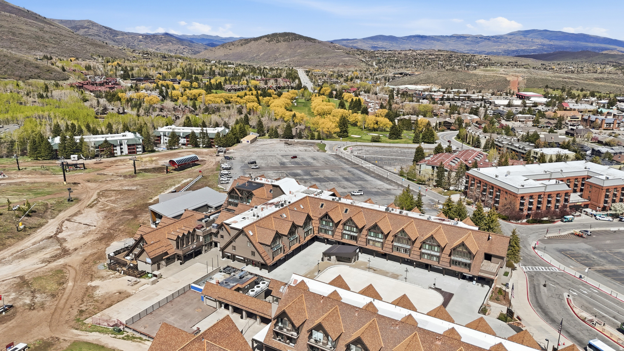 RESORT CENTER - Residential