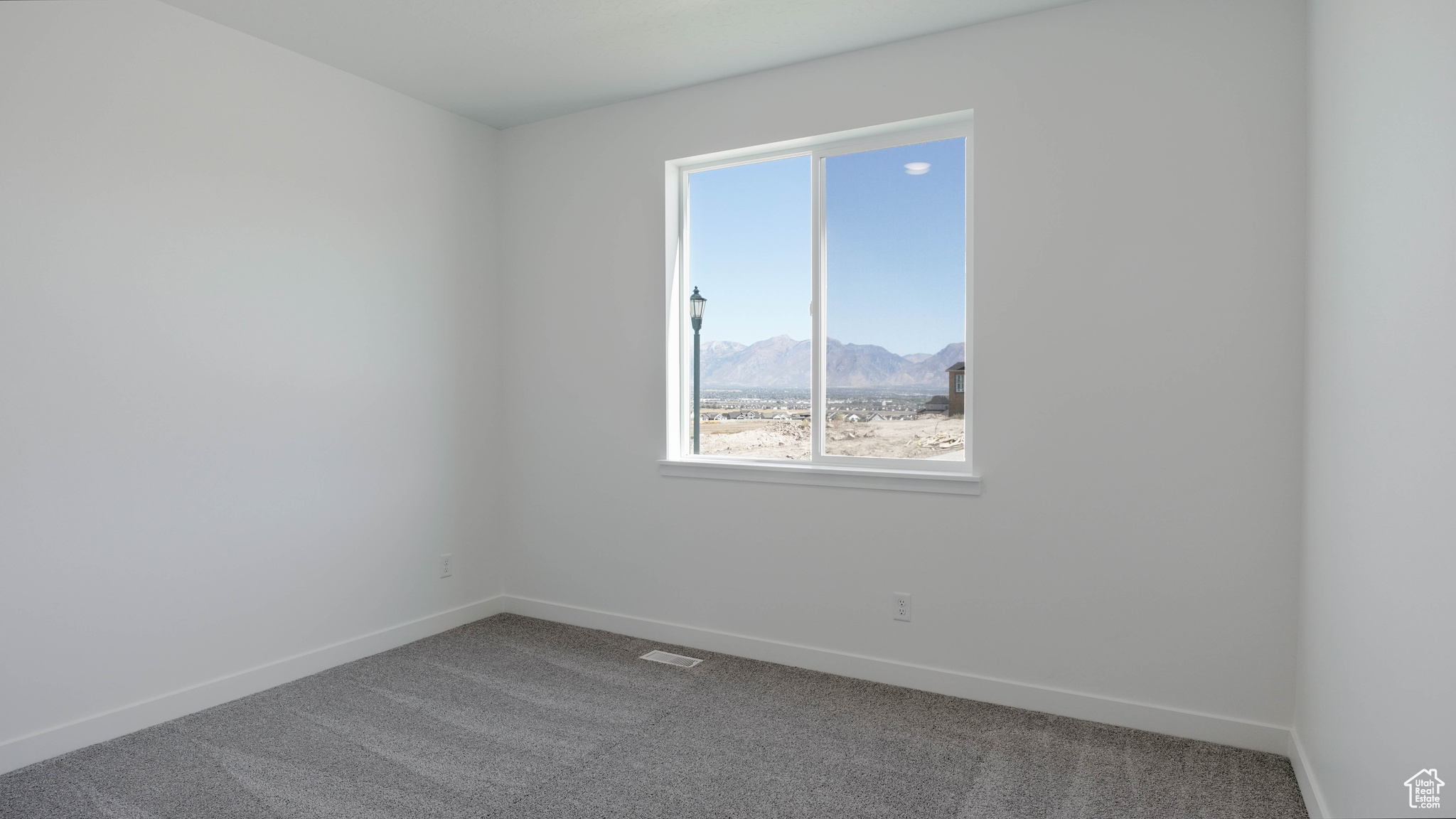 CANTON RIDGE - Residential