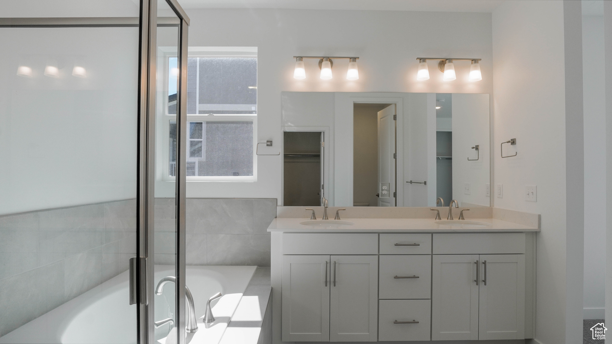 CANTON RIDGE - Residential