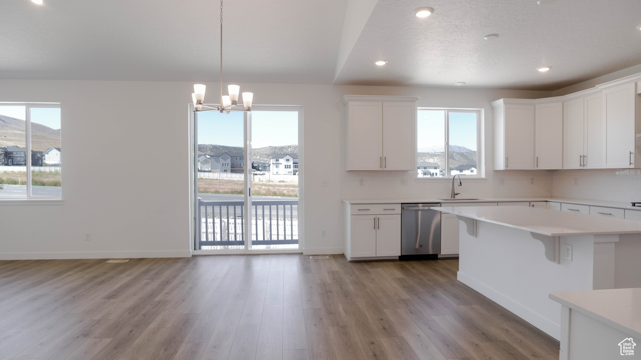 CANTON RIDGE - Residential