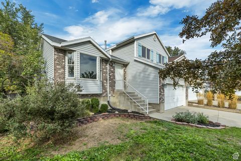 Tiny photo for 1104 W PRIMARVERA WAY, West Jordan, UT 84084 (MLS # 2117761)