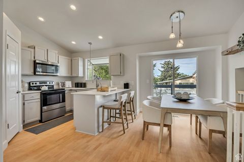 Tiny photo for 1104 W PRIMARVERA WAY, West Jordan, UT 84084 (MLS # 2117761)