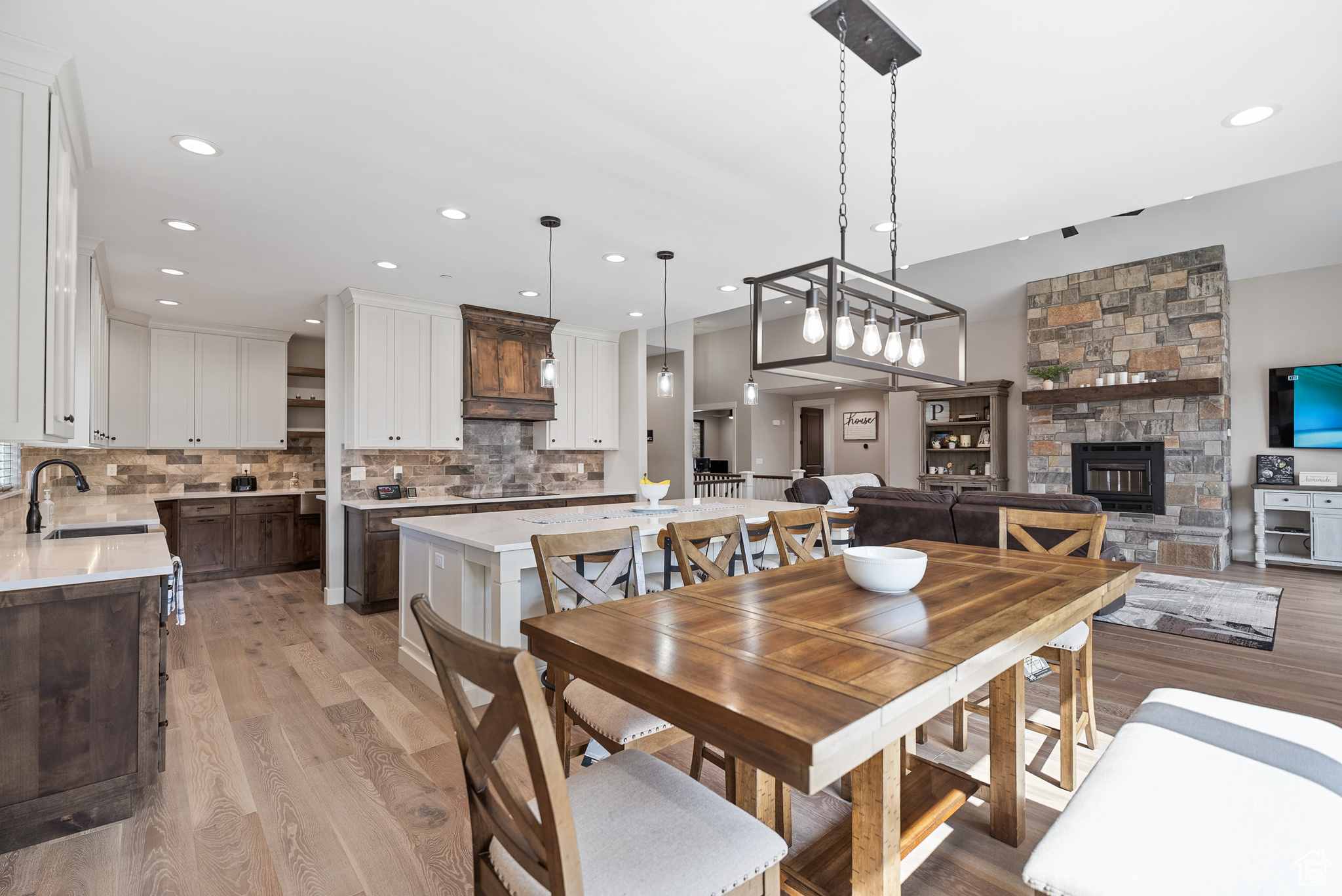 TIMBERLAKES - Residential