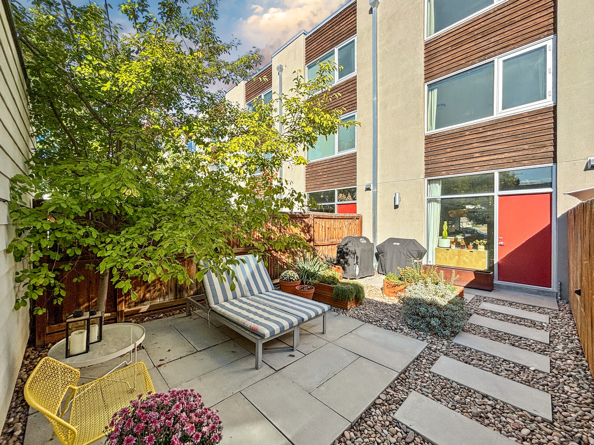 ROWHAUS - Residential