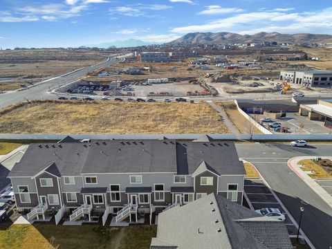 Tiny photo for 1572 N 4230 W, Lehi, UT 84048 (MLS # 2134577)