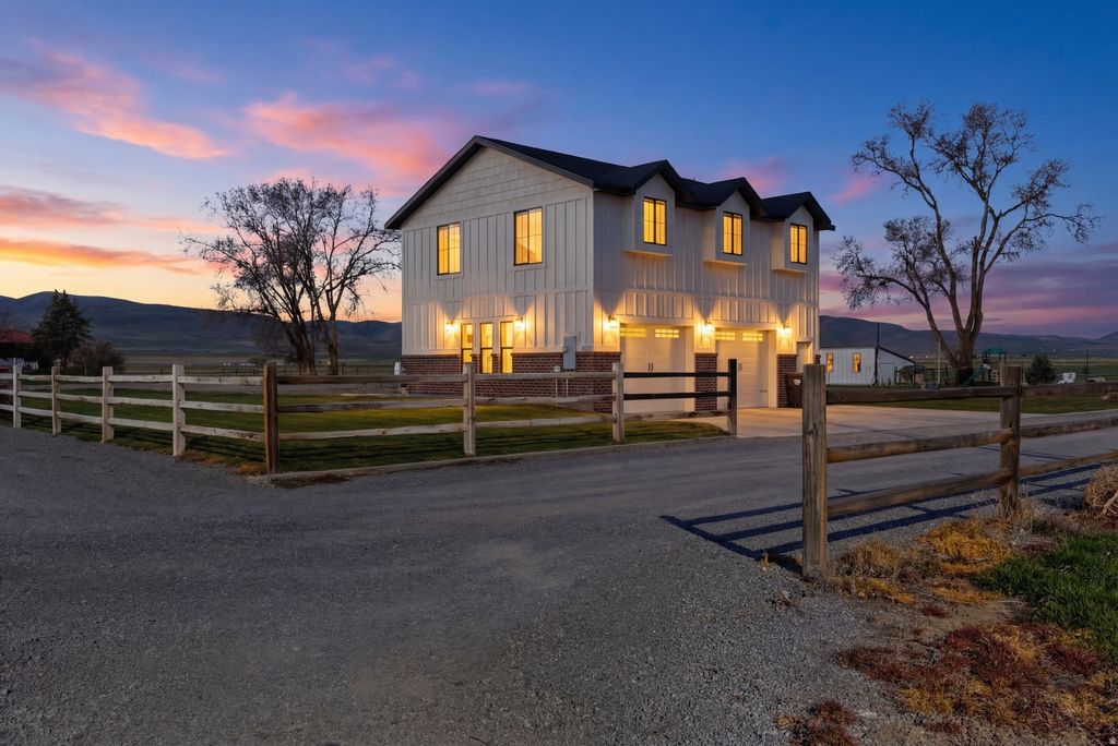 Photo of 10090 W 12000 N, Tremonton, UT 84337 (MLS # 2144001)