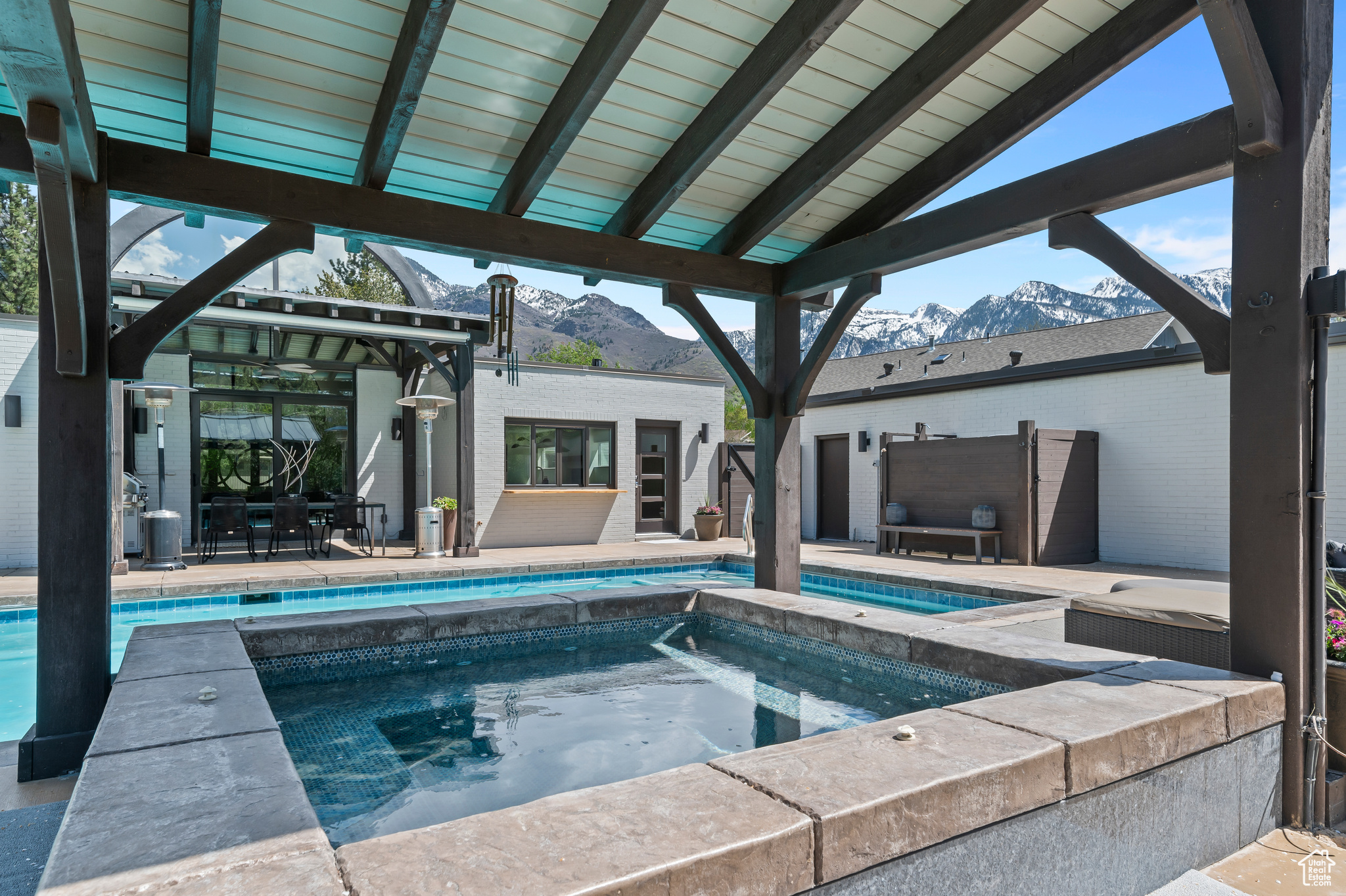 8728 S Tracy Dr, Sandy, Utah image 36