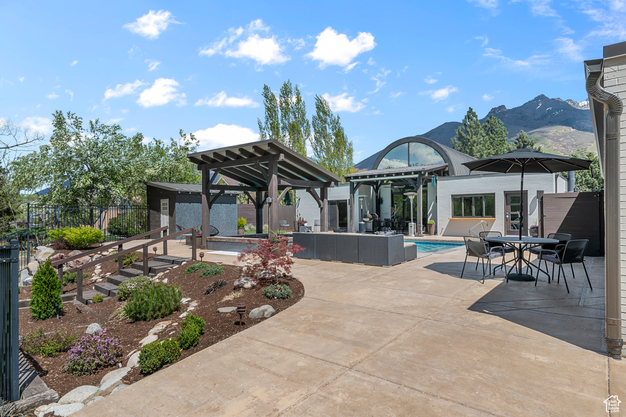 8728 S Tracy Dr, Sandy, Utah image 31