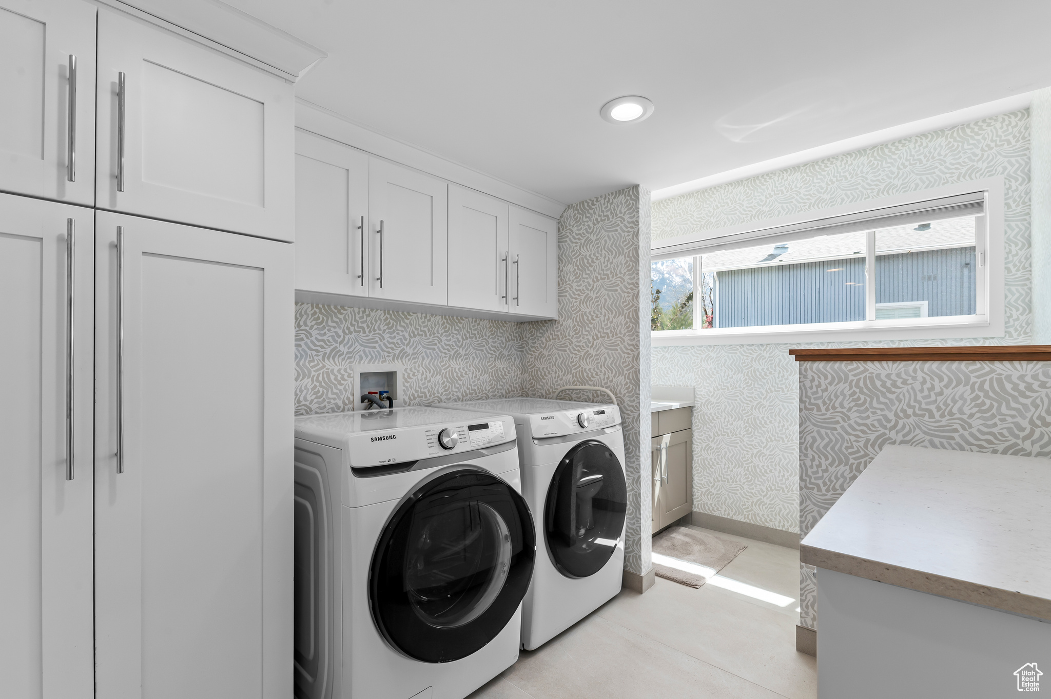 8728 S Tracy Dr, Sandy, Utah image 21